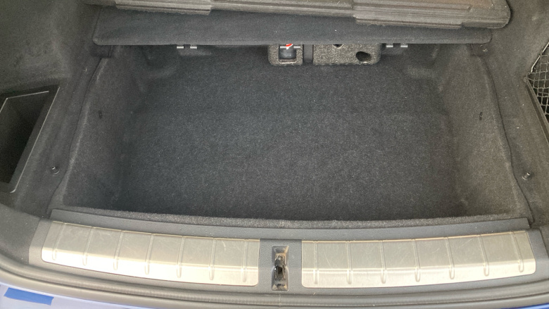 BMW X1 xDrive 20i xLine 5dr Step Auto Petrol Estate